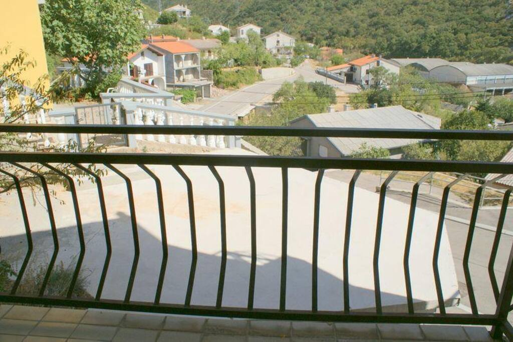 pogled sa jednog od balkona