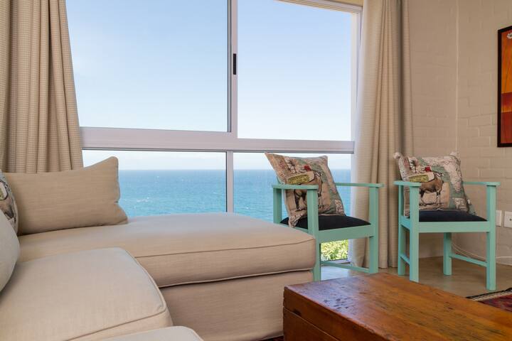 Lower Deck @ Cape-x-ta-Sea gallery image 3