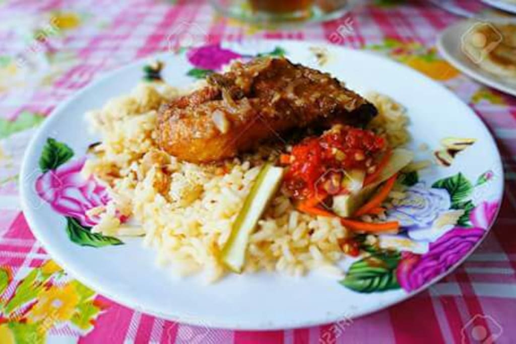 Free breakfast - Butter Rice with Chicken Curry