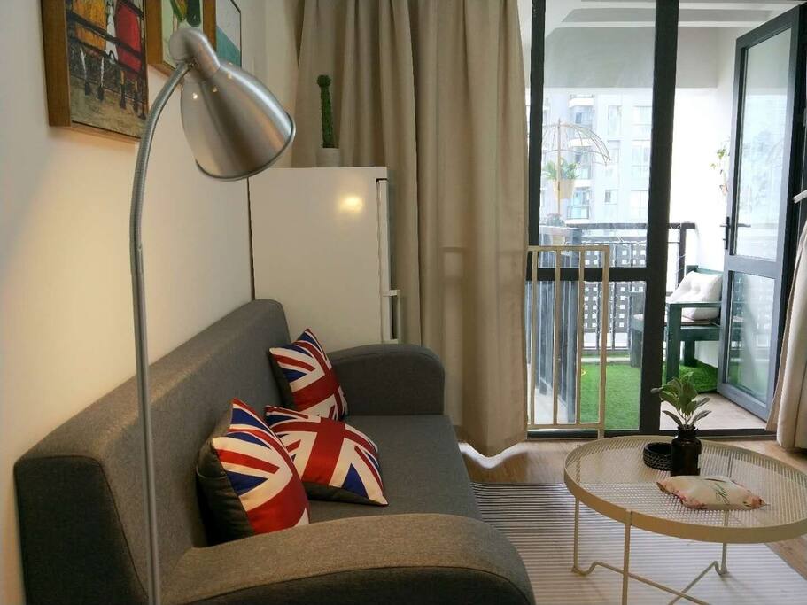 【夏】源于英伦风,英伦风格的居室以自然、优雅、高贵而出名。