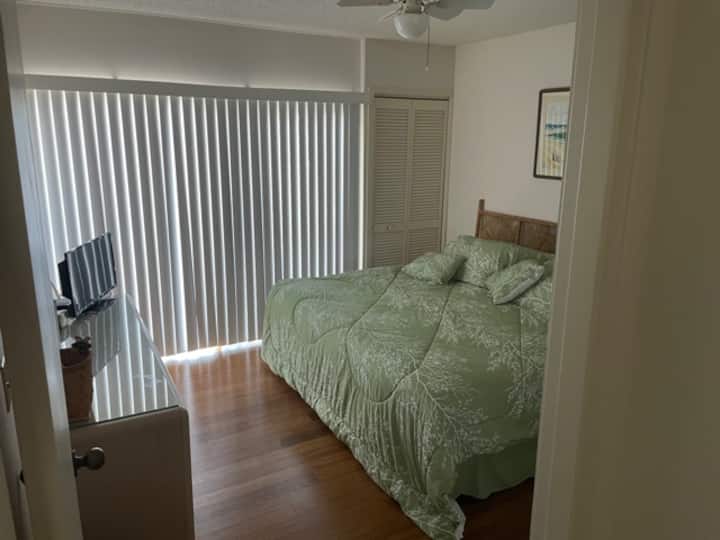 2nd Bedroom King Bed