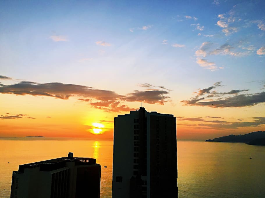 Sun-rise View from Ariyana, taken at 6am