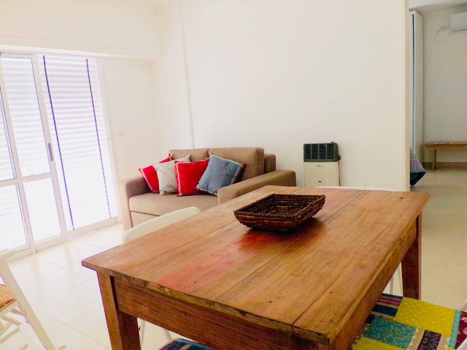 living comedor con sofá cama