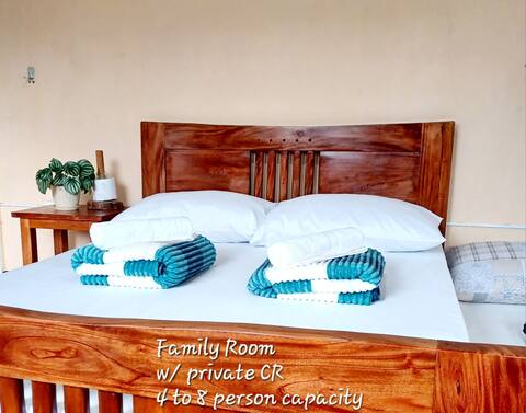Spacious Family Room at Batad Countryside