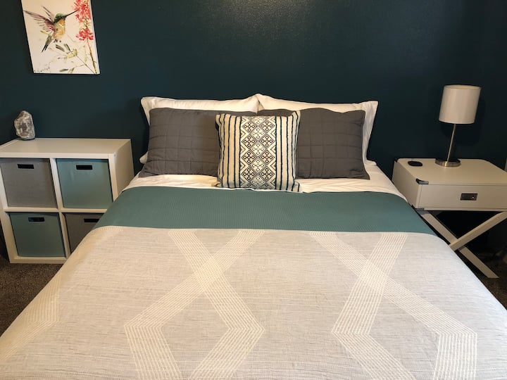 เตียงควีนไซส์