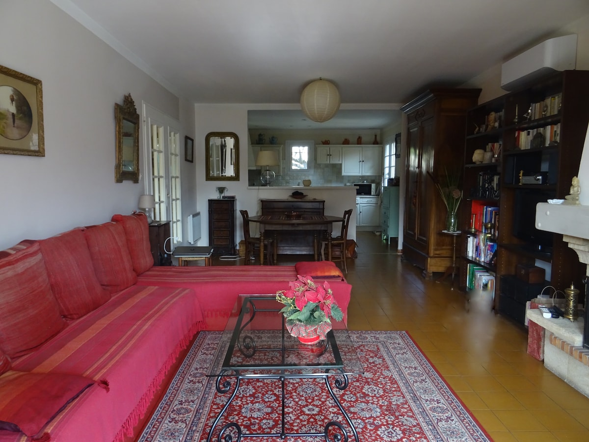 客厅和厨房景观