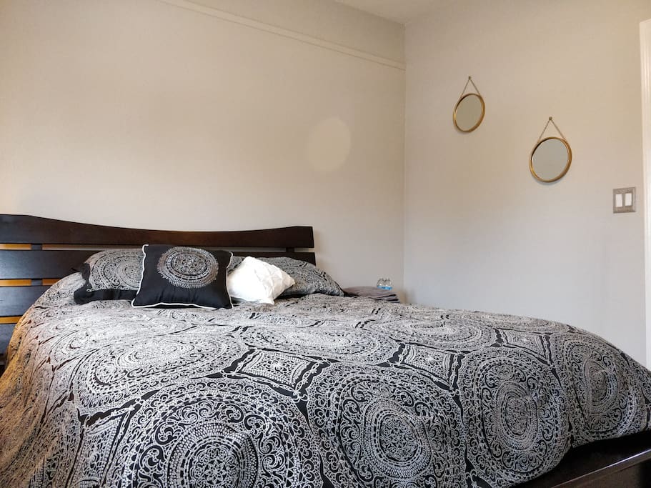 Private Queen Bedroom
