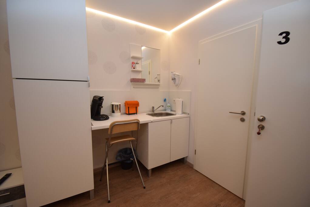 Senco Kaffeemaschine, Kühlschrank