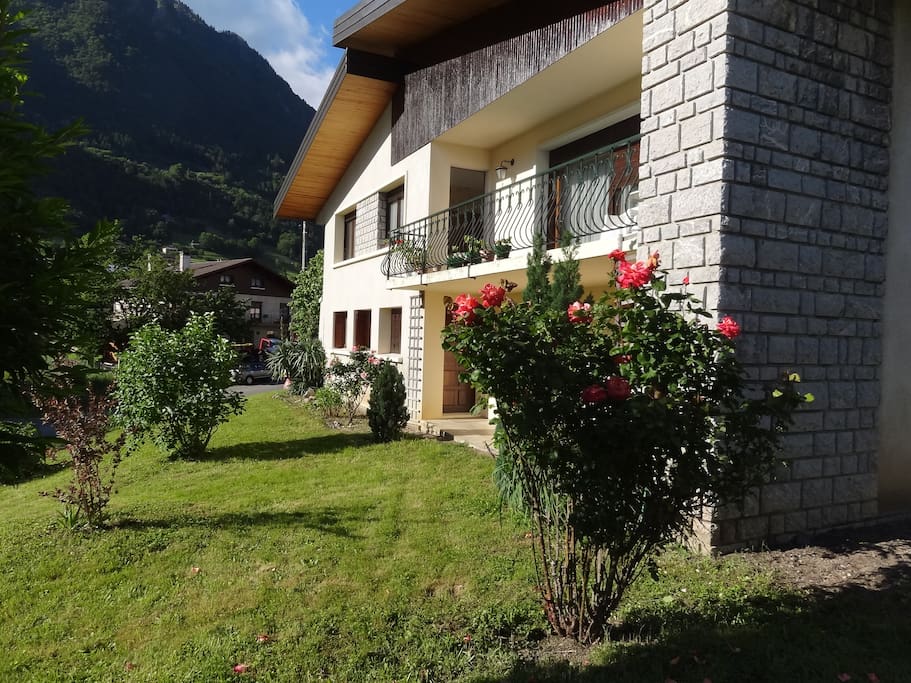 maison : vue sur le côté sud
