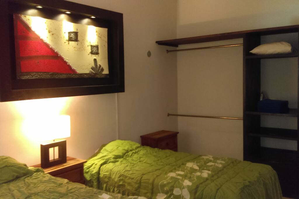 recamaras con practicos closets