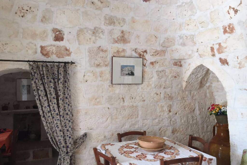 Sala Trullo 1