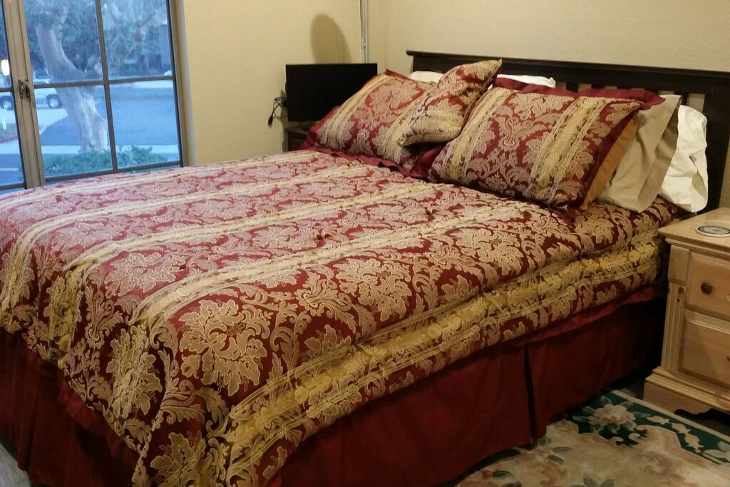 Queen master bedroom