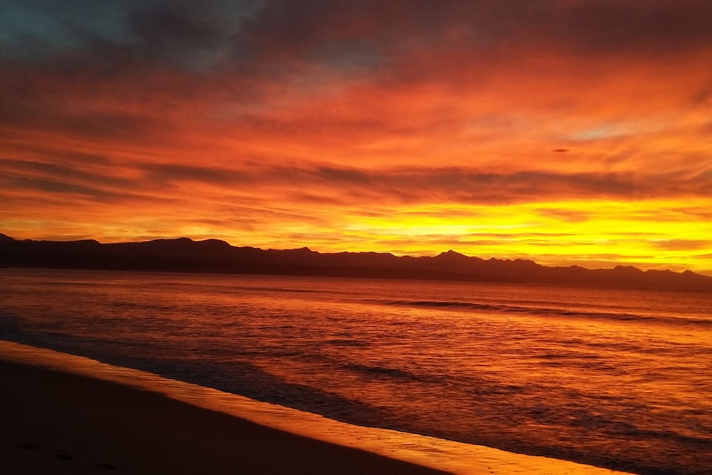 Sunrise on Sanctuary Beach