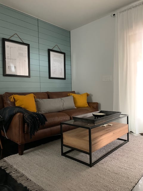 Successful Airbnb property: Gimlet: Urban Container Home in Reynoldstown