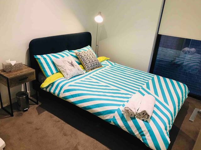 Historical/Quiet/Melbourne CBD