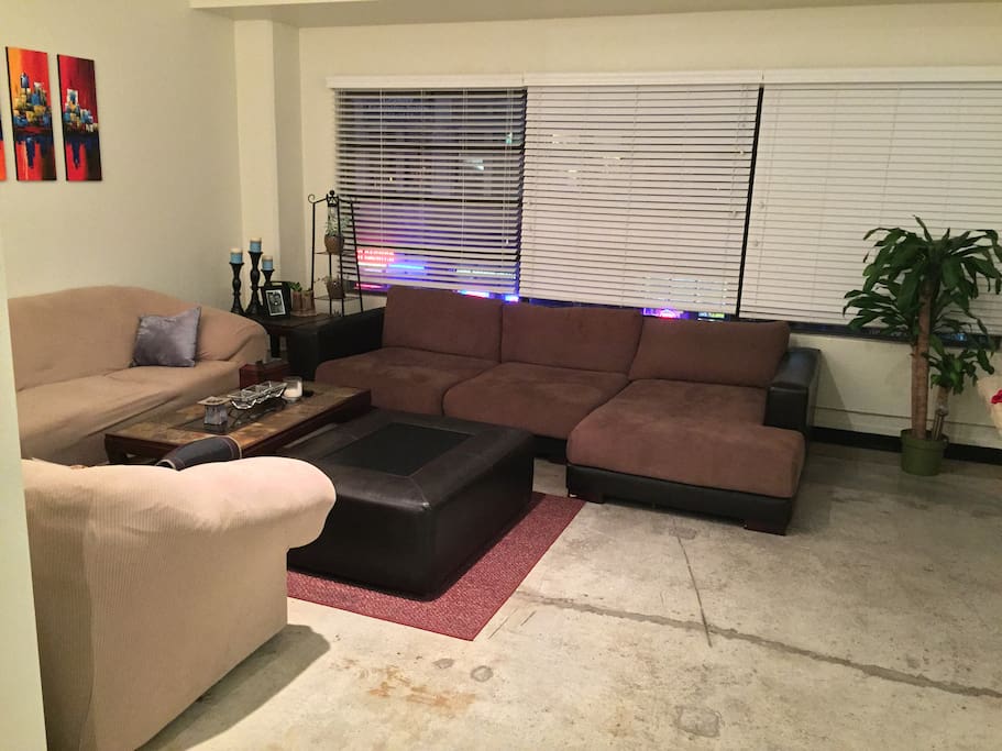 Comfortable and stylish living room.