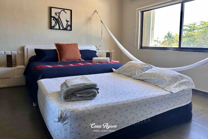 Room 3, with the option of placing double inflatable mattress.