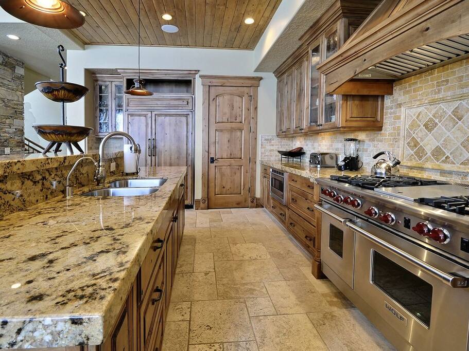 Gourmet Kitchen with Wolf Range, Subzero Fridge, Wine Fridge, and Walk in Pantry
