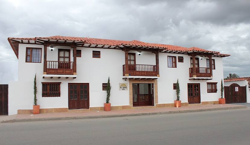 HOTEL VDL COLONIAL JUNIOR ROOM