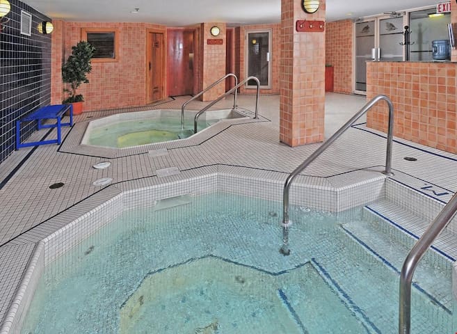 Steam Room + Pools | Chalet-Inspired Room in the Heart of Banff!