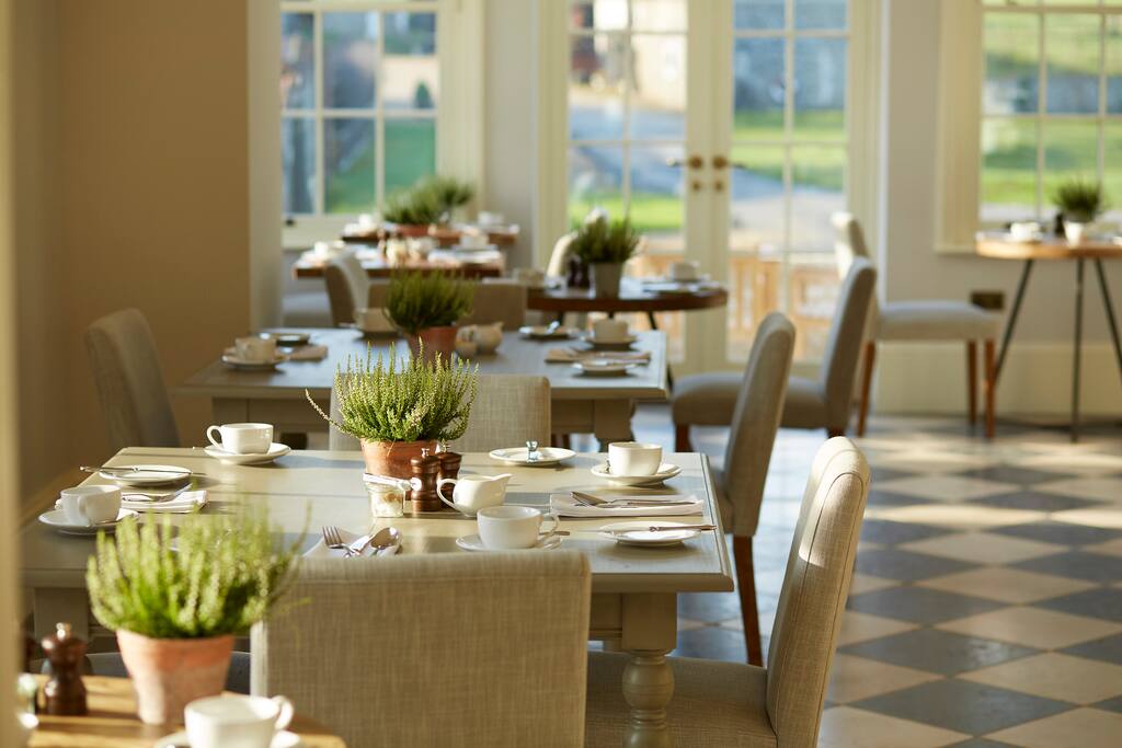 Breakfast at The White House