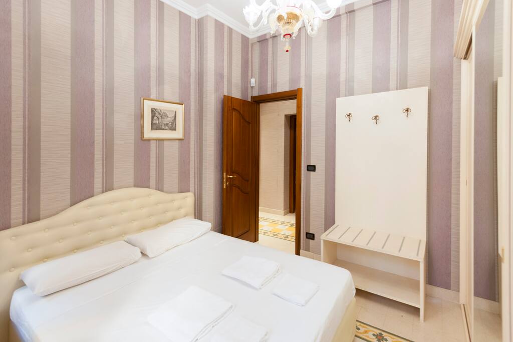 Bedroom 2 - First floor