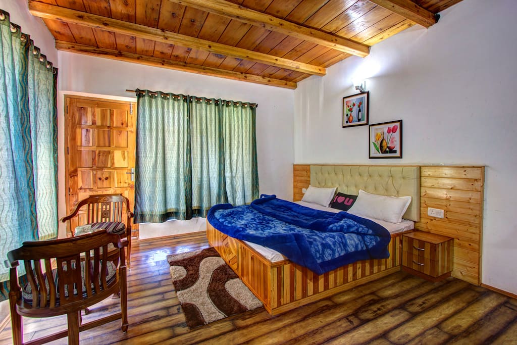 Bed Room