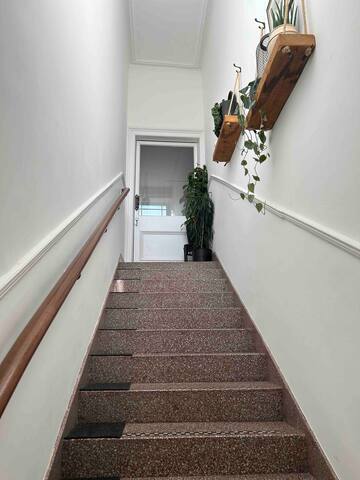 Delightful Double-upper Villa in Morningside gallery image 4