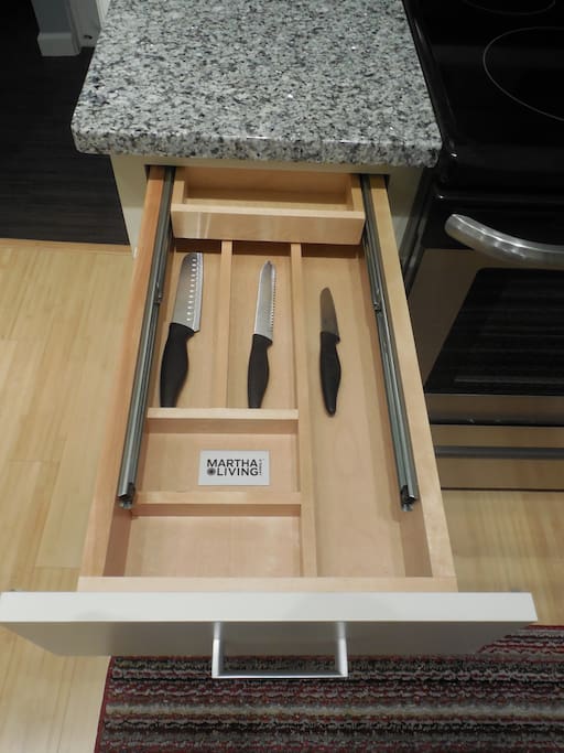 sliding double compartment drawer