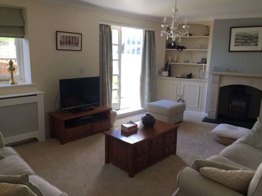 Living room leading to the terrace