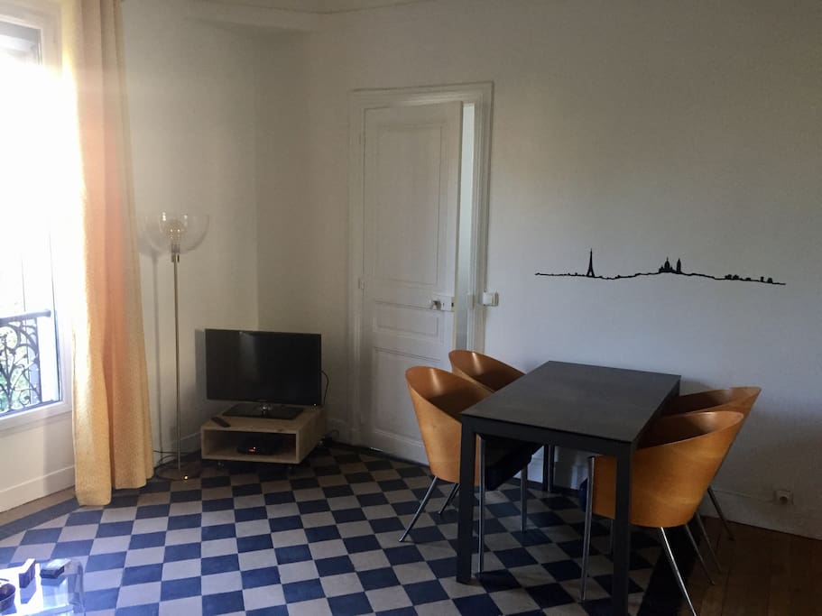 Salon, TV,wifi