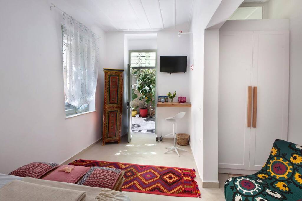 The office with outside view where you can relax