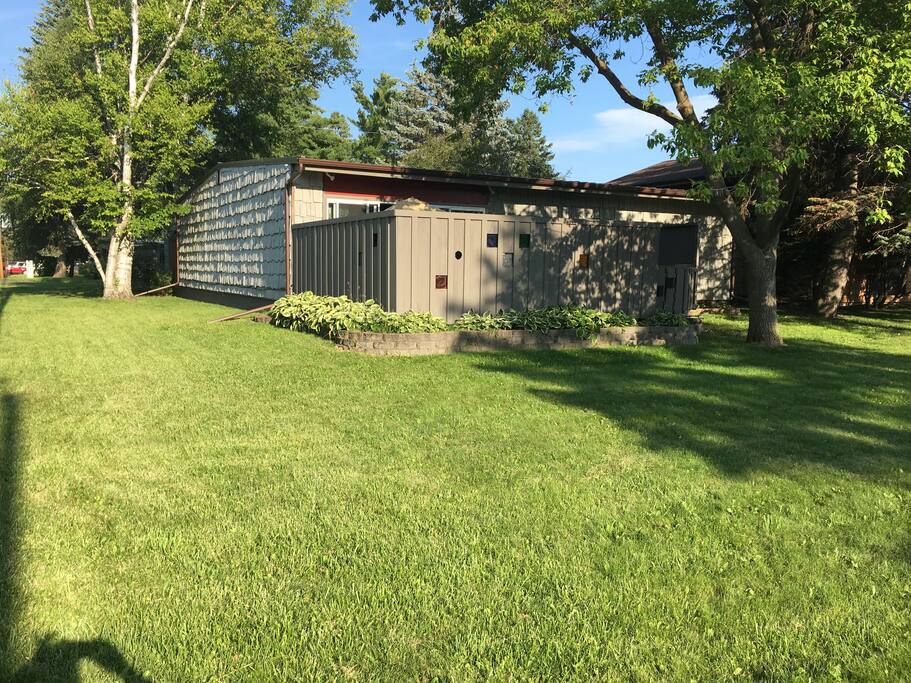 "This house is so special. You can feel the artist style details everywhere. Trisha is such a nice owner with good communication. The location is convenient for every place." -- Vicky *****