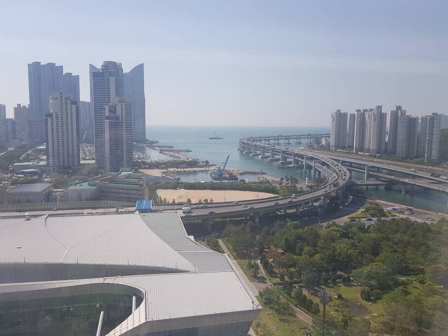 숙소에서 본 광안대교