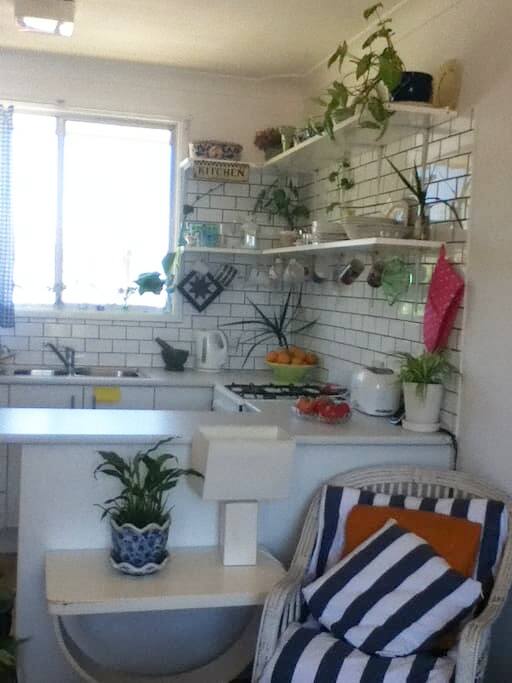 FROM LOUNGE TO KITCHEN