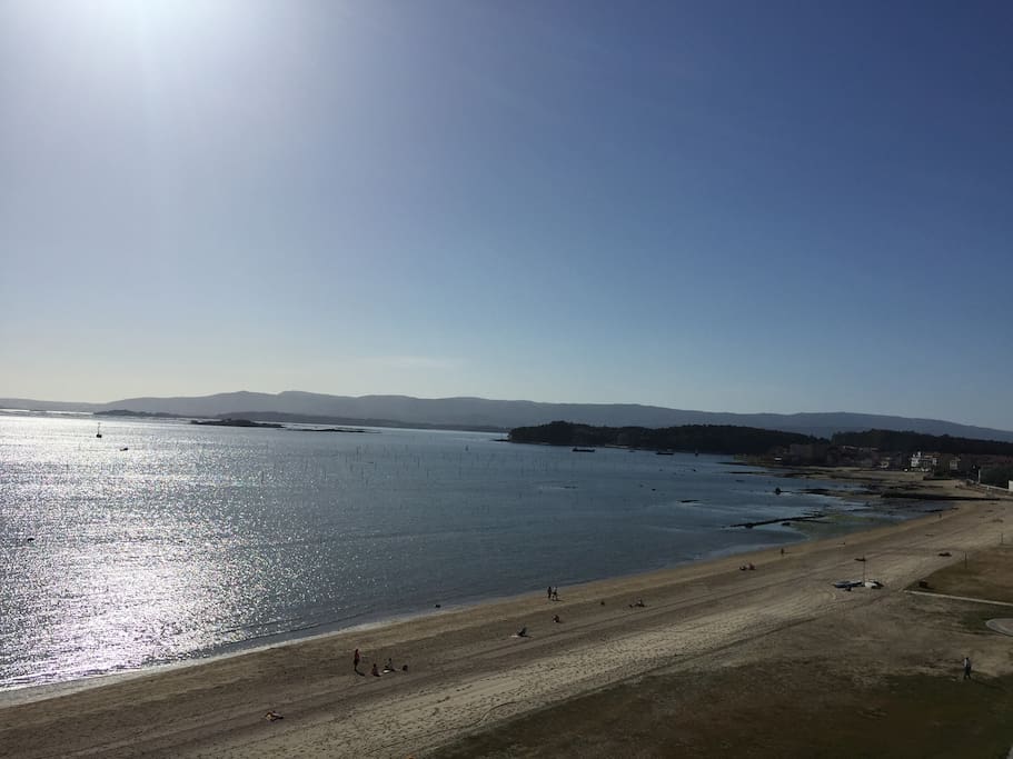 Primera línea de playa con excelentes vistas de la Ría de Arousa