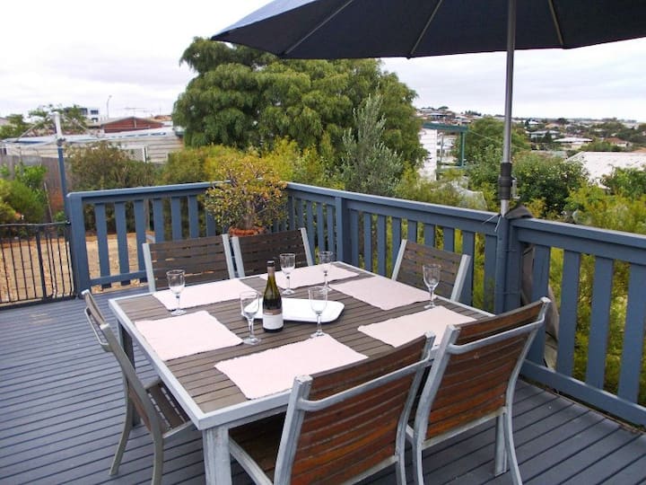 Top 10 Airbnb Vacation Rentals In Portarlington, Australia Updated
