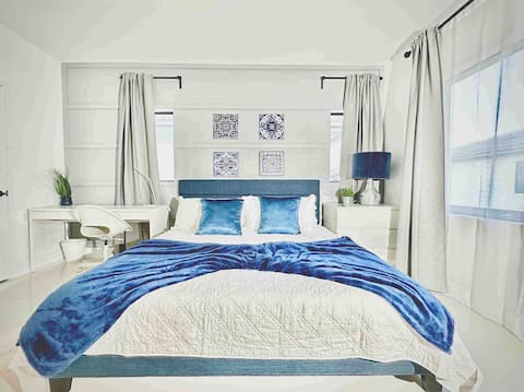 Blue House| GameRoom| The Keys| Everglades| Miami