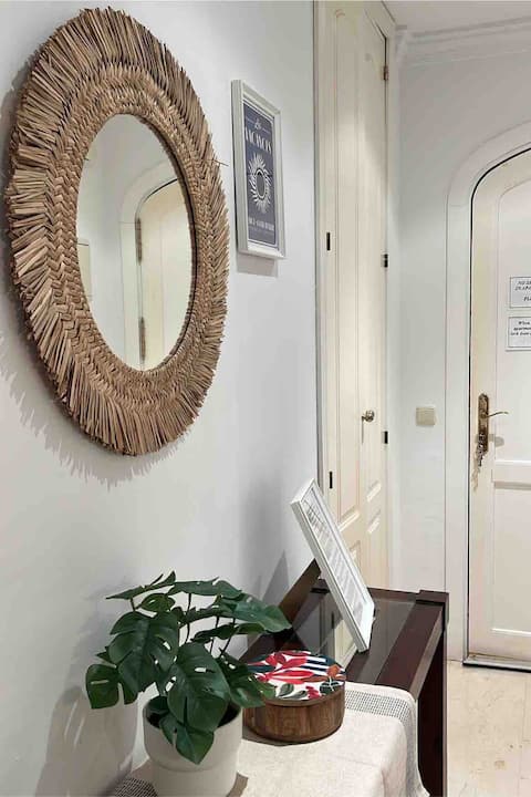 Top Airbnb: Spacious 2 bed Penthouse w/ Large Sun Terrace in Marbella