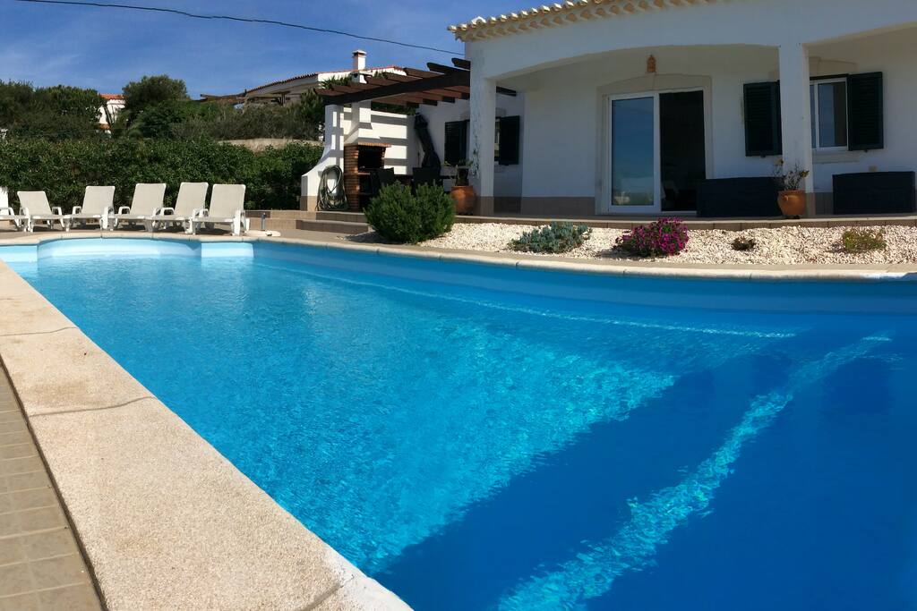 Pool and barbeque area