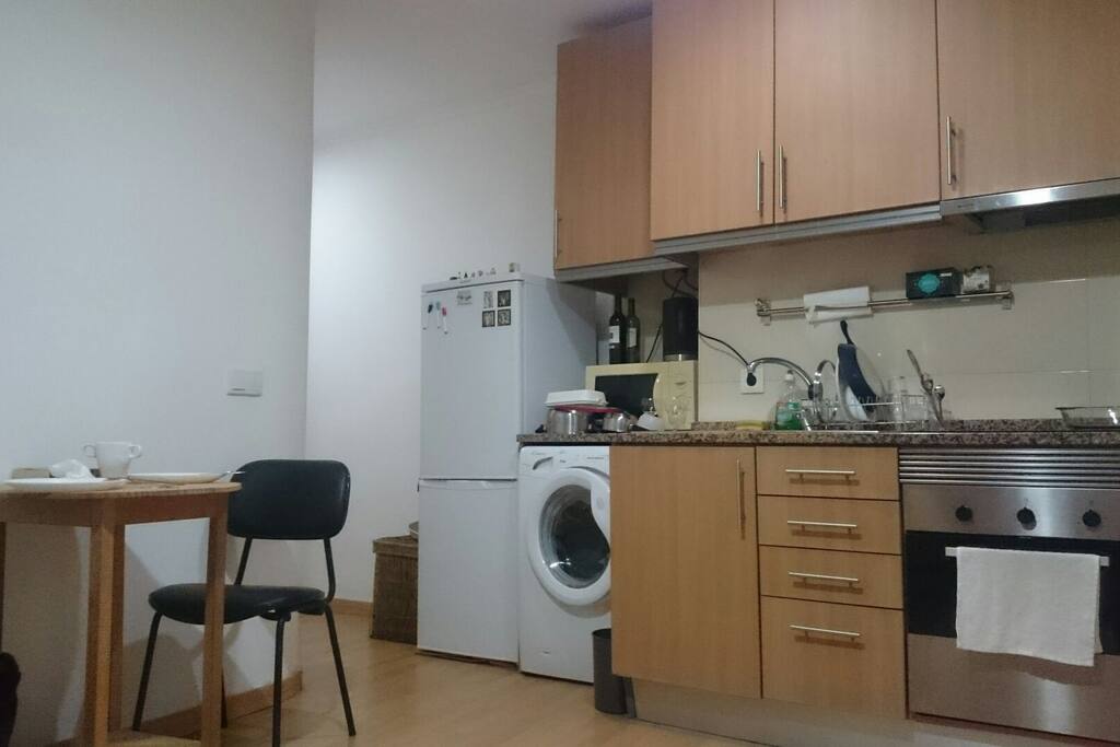 Common area/kitchenette
