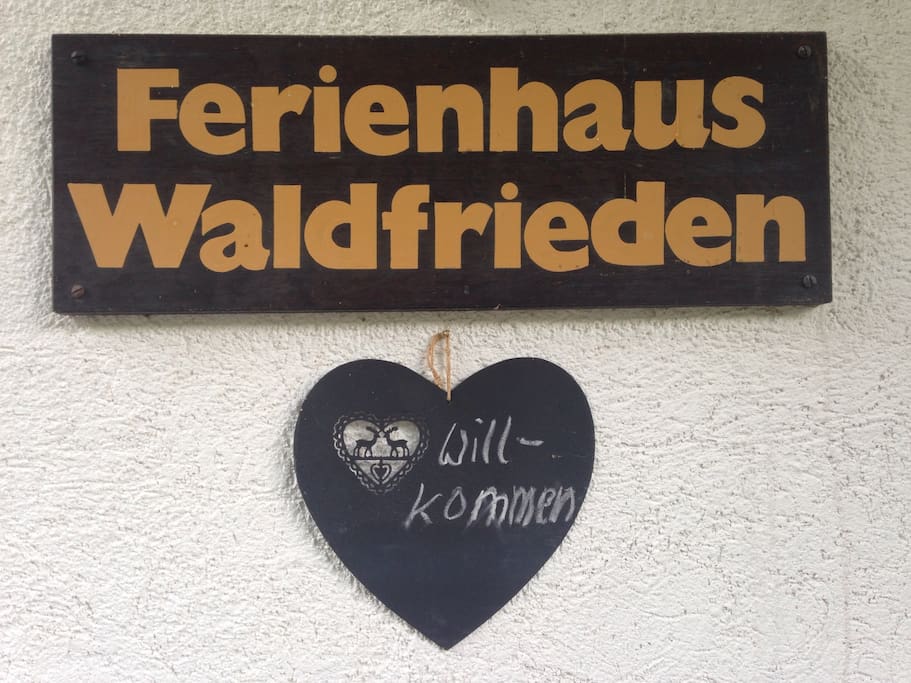 Herzliches Willkommen in Ihrem Zuhause auf Zeit, fernab von Daheim!