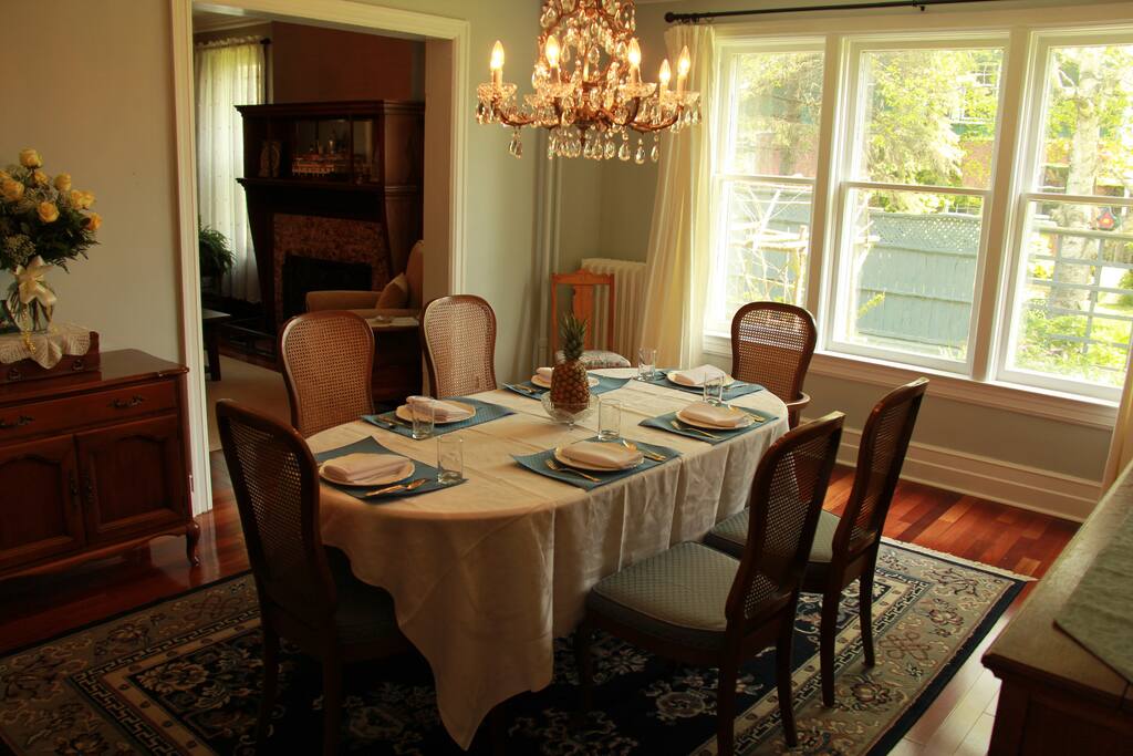 Dining - Breakfast Room
