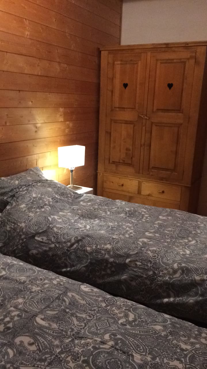 Спалня 1