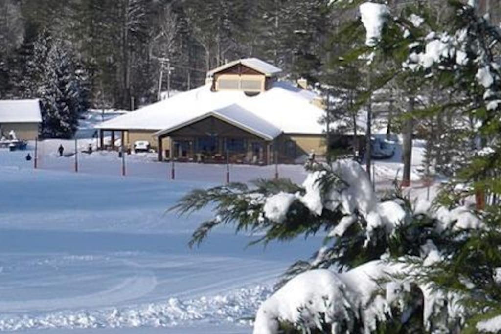 The ski lodge and ski slopes are open and there is plenty of snow now! Ski equipment available for rent. A lift ticket must be purchased to use the ski slopes.