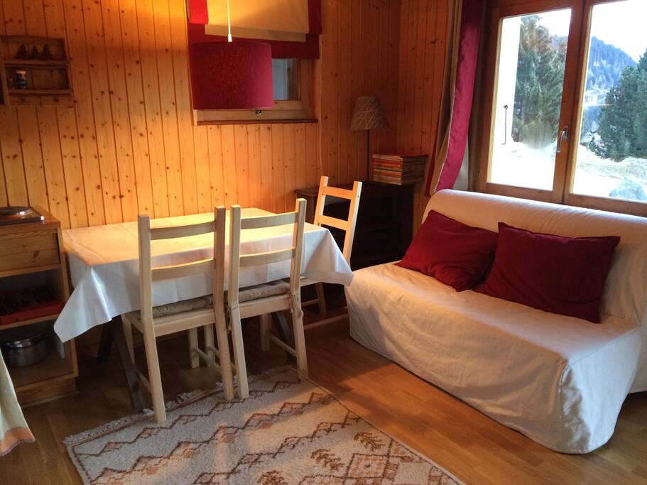 Kitchen & Living Room