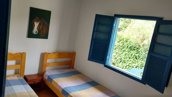 Спална соба 2 - два единечни кревета