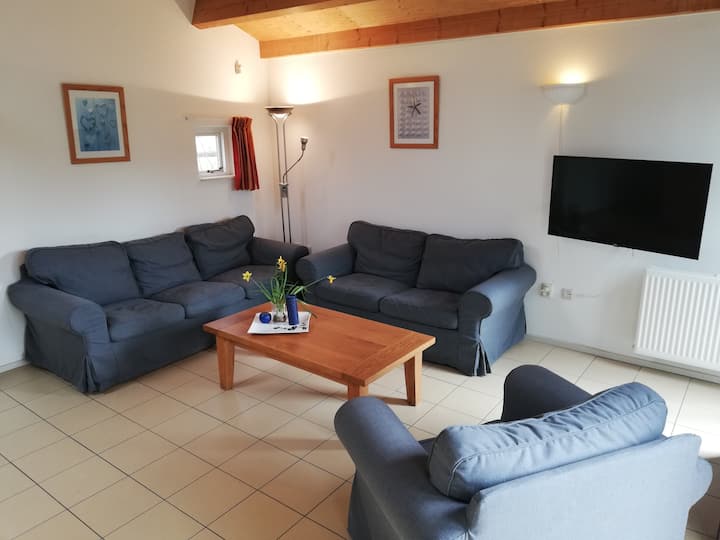 Private Bungalow Steps Away From Kijkduin Beach - Nederland