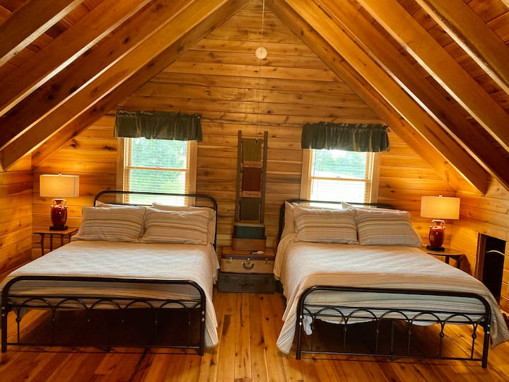 2 Queen beds in loft area - screen available for privacy 