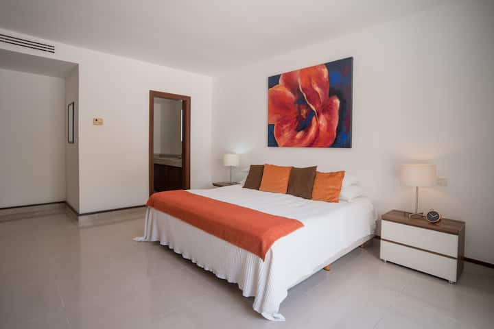 spálňa s veľkosťou King 